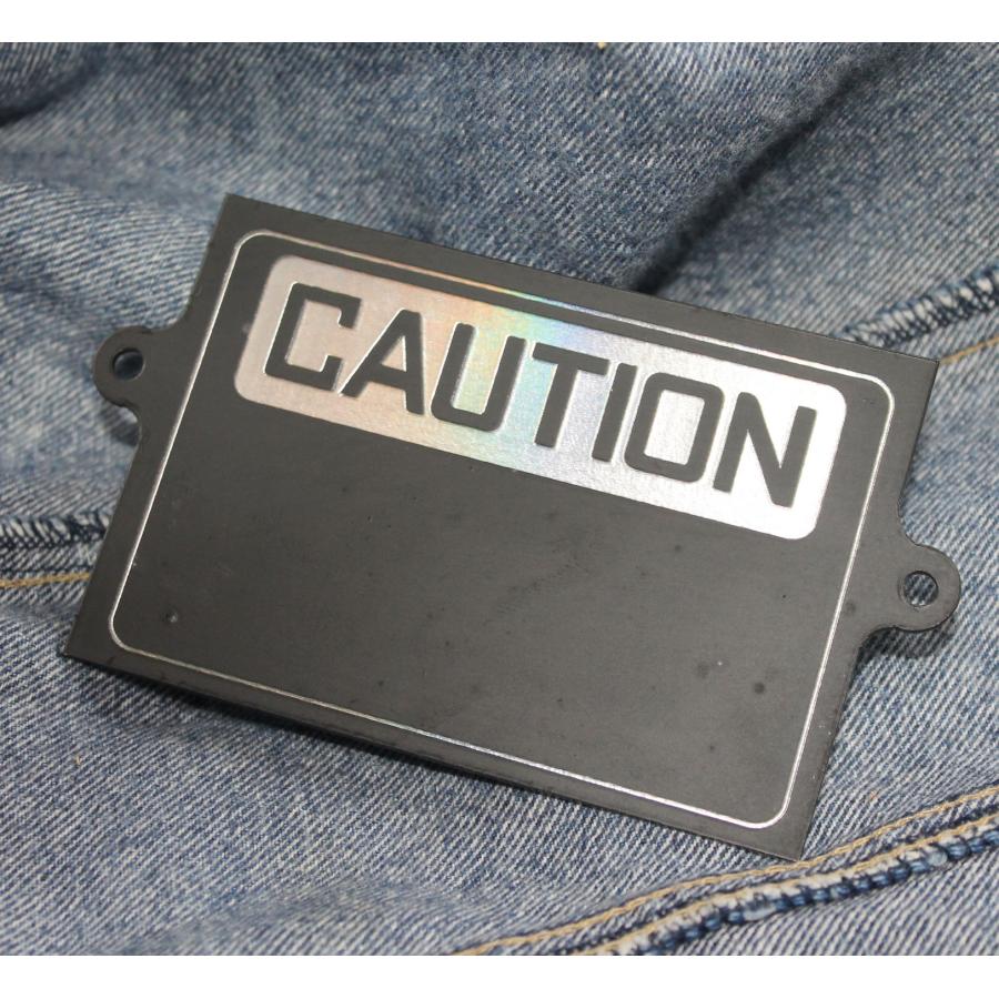 注意（CAUTION）プレート |  | 01