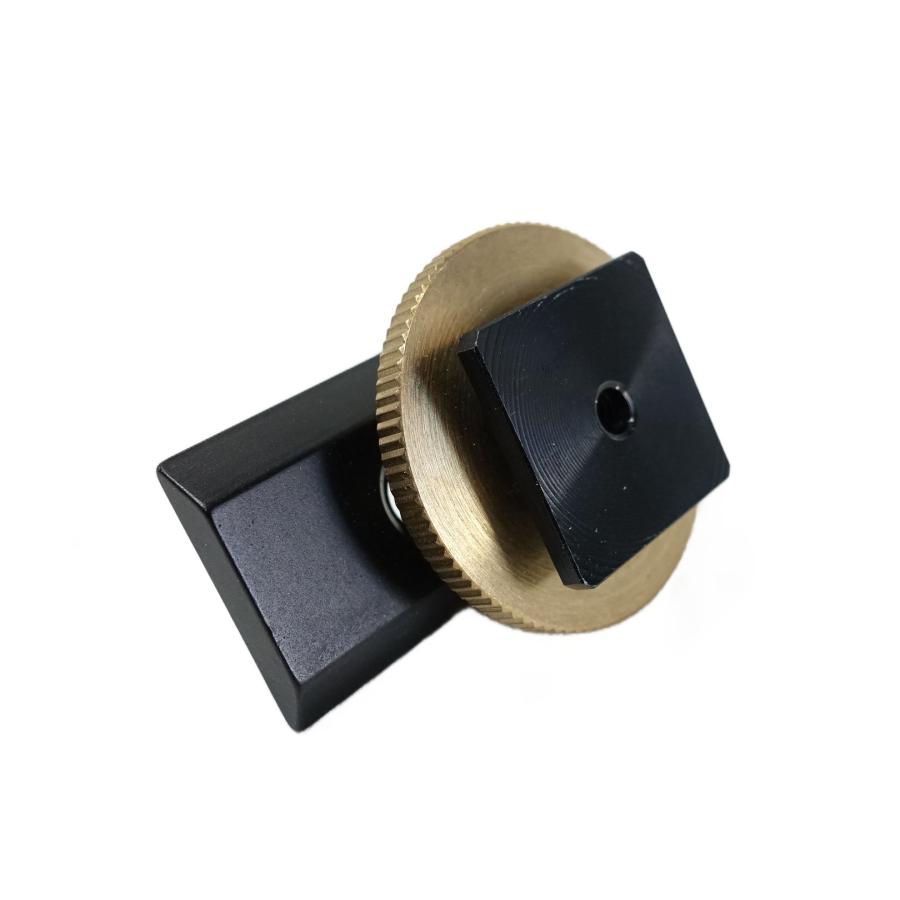 飛撮（トビトリ）シンプルベース　S |  | 05