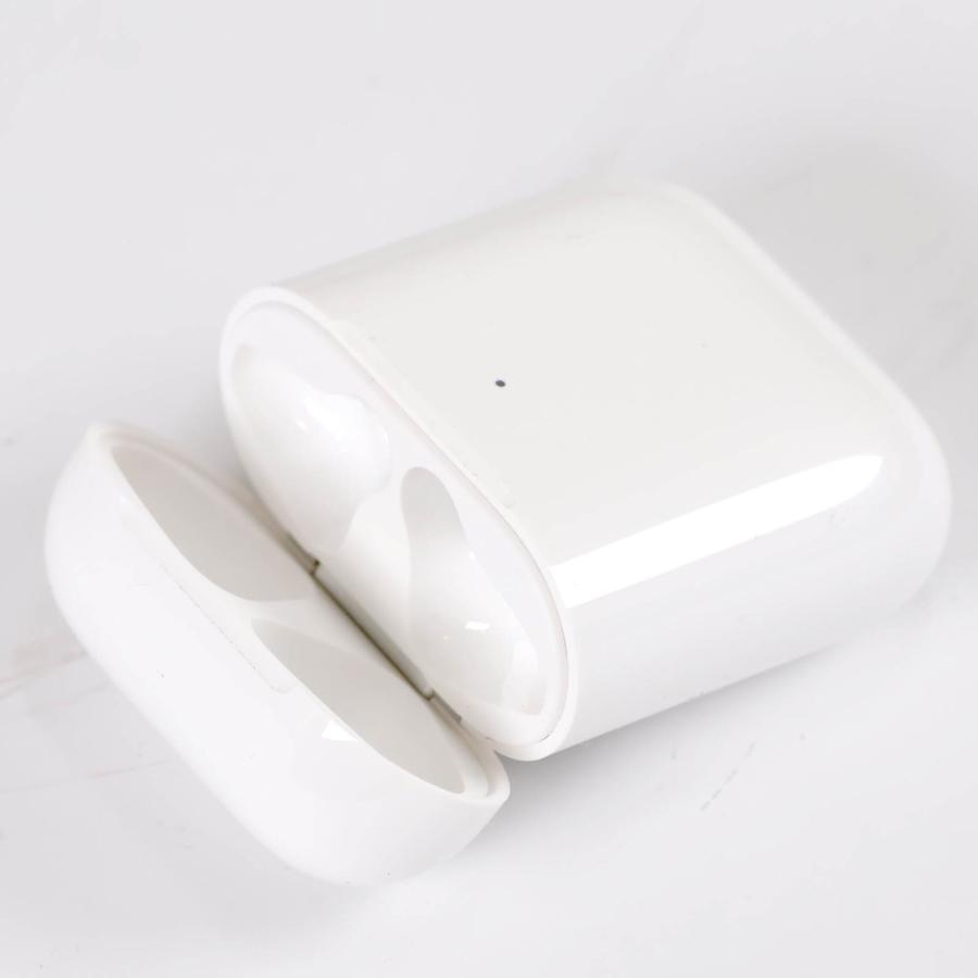 Apple Wireless Charging Case for AirPods Apple MR8U2J A 美品 純正