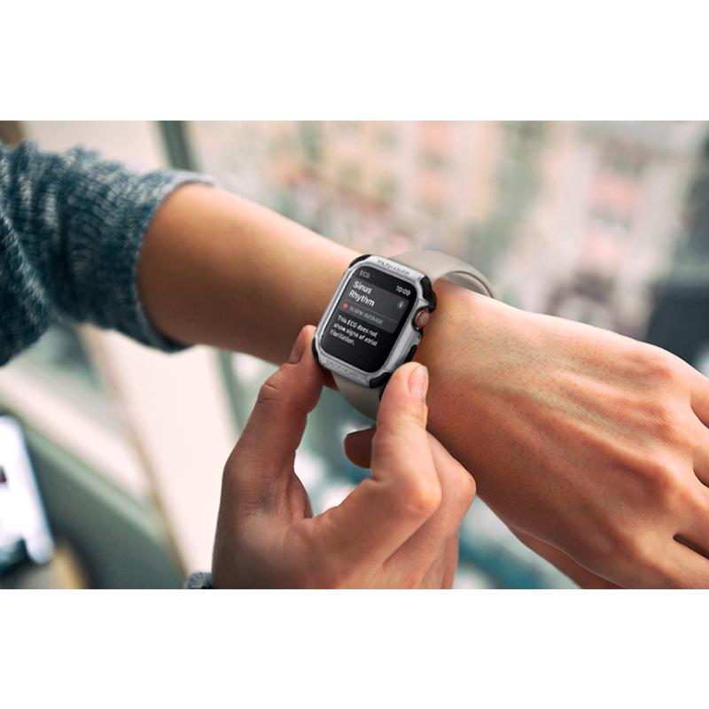 Apple Watch Series 6 GPS シルバー Spigenバンド付き