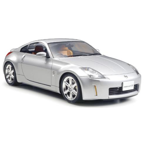 タミヤ 1 24 スポーツカー 日産 フェアレディ Z バージョンst プラモデル U7058 U7058 でじたみん Yahoo 店 通販 Yahoo ショッピング