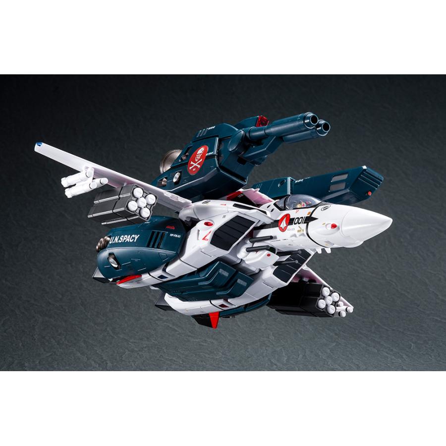 送料無料◇再販 アルカディア 1/60 完全変形 VF-1S ストライク 送料無料◇再販 アルカディア 1/60 完全変形 VF-1S ストライク
