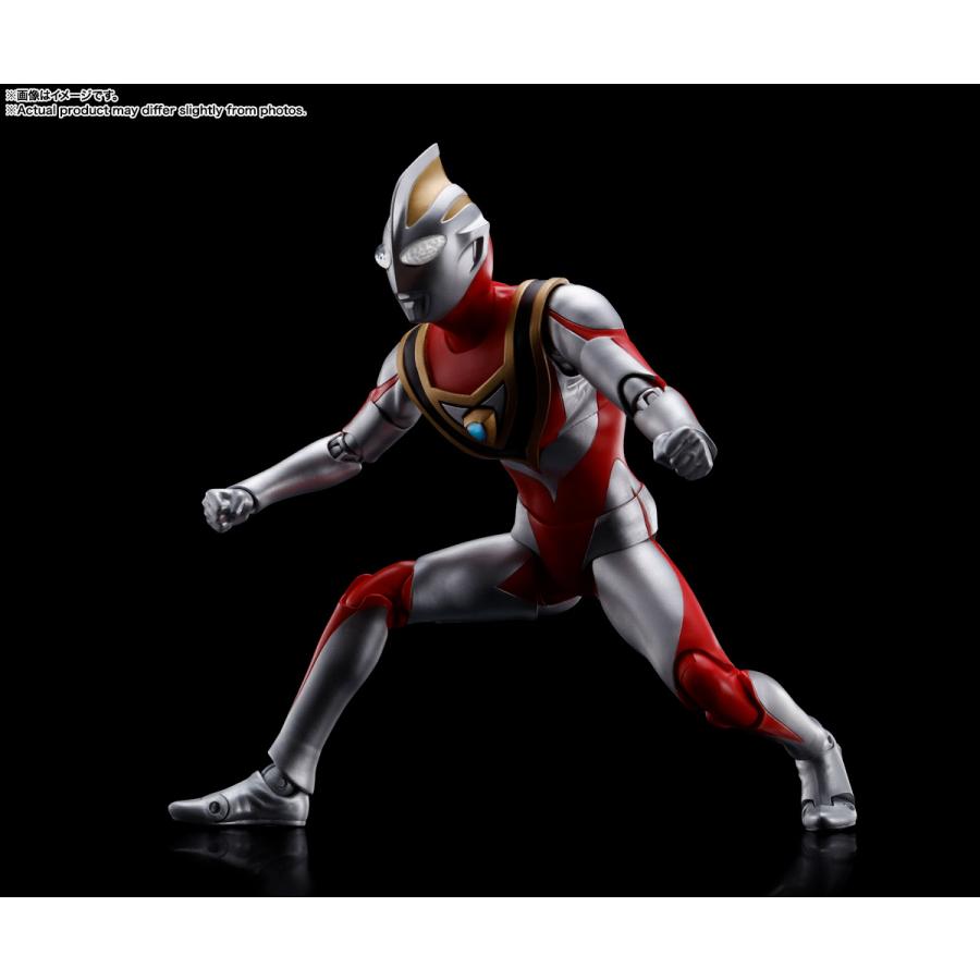 S.H.フィギュアーツ(真骨頂製法)ウルトラマンガイア(V2)&エフェクトパーツ