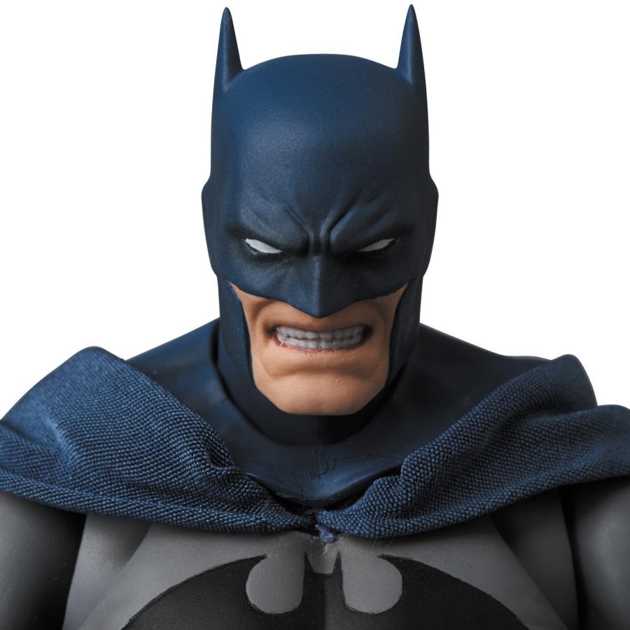 MAFEX 送料無料◇再販 マフェックス No.105 BATMAN “HUSH” バットマン