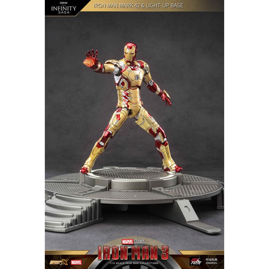 ZD TOYS アイアンマン MK42＆ライトアップスタンドセット (7インチ X