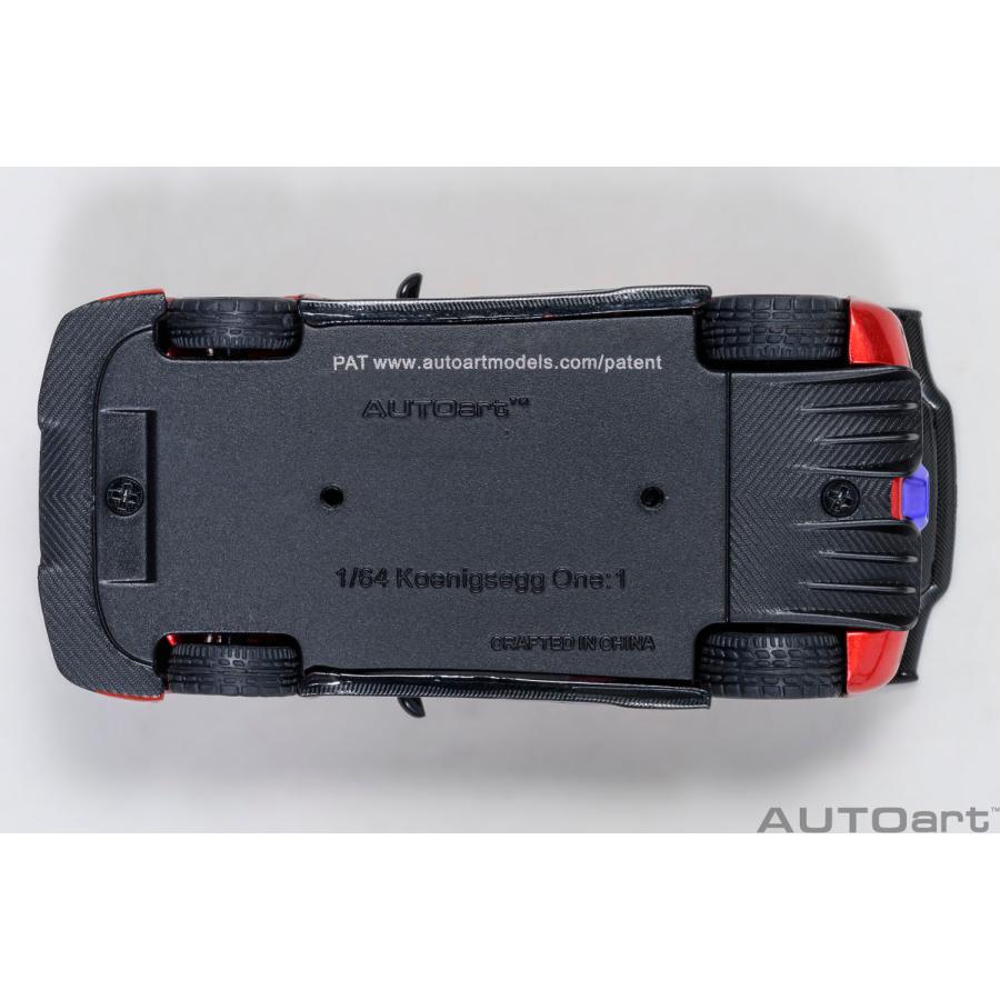 オートアート 1/64 ケーニグセグ One：1 (メタリック・レッド/カーボン