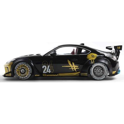 トヨタGR86 リバティウォーク　1/18 新品未使用 formula-sports_s1813601