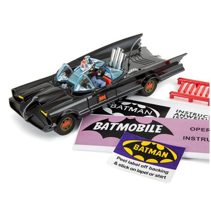 送料無料◇CORGI 1/50 バットモービル 1966TV バットマン＆ロビン