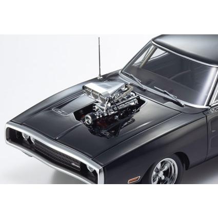 京商 送料無料◇京商 1/18 ダッジ・チャージャー R/T 1970 “ワイルド