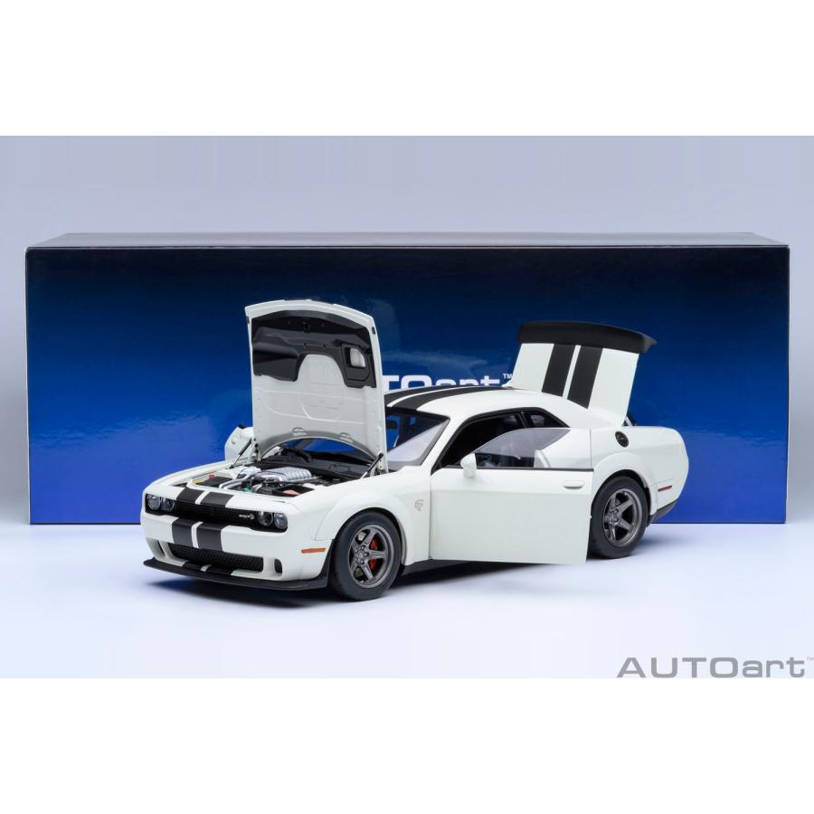 送料無料◇オートアート 1/18 ダッジ チャレンジャー SRT スーパー