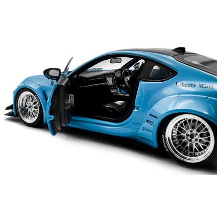 送料無料◇再販 SOLIDO 1/18 トヨタ GR86 LBWK ボディキット 2024