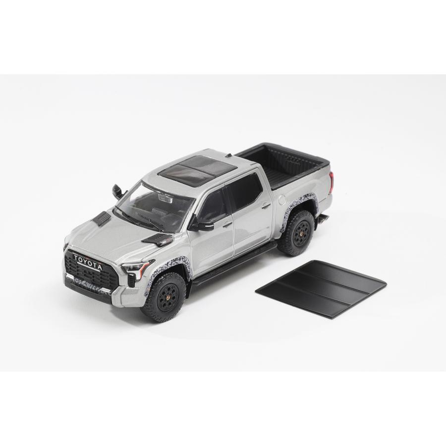 ゲインコーププロダクツ 1/64 トヨタ・タンドラ(TUNDRA) TRD PRO (左