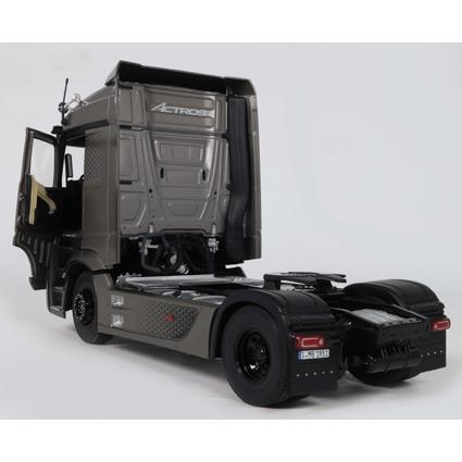 送料無料◆SOLIDO 1/24 メルセデスベンツ アクトロス L 2021 (マットシルバー) ダイキャストモデル ミニカー S2400205 【未定予約】の画像