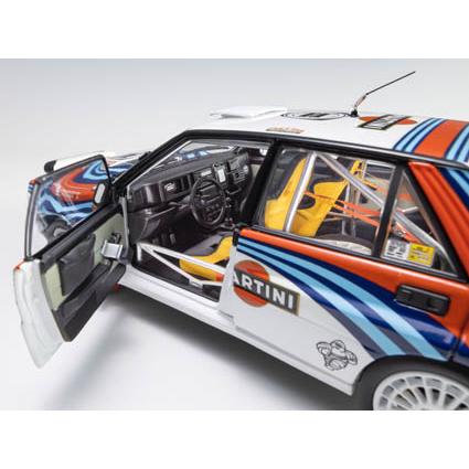 送料無料◇京商 1/18 ランチア デルタ HF インテグラーレ エヴォルツィ