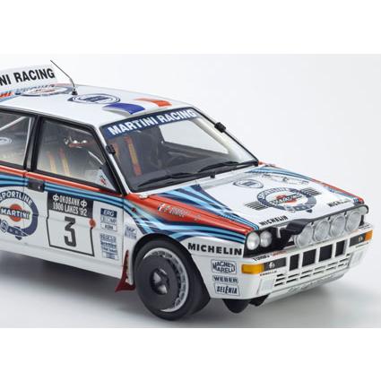 送料無料◇京商 1/18 ランチア デルタ HF インテグラーレ エヴォルツィ