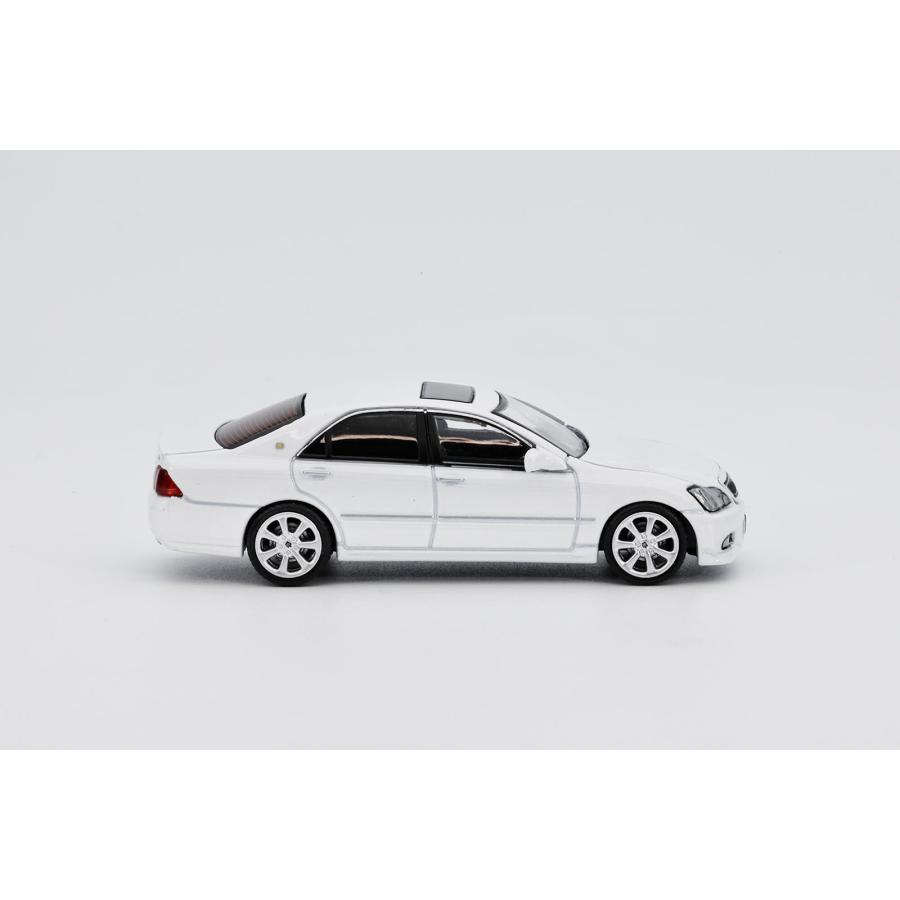 ダイキャストチーム 1/64 Toyota Crown Athlete(S180) 2005 (RHD