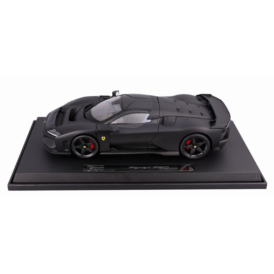 送料無料◇BURAGO 1/18 フェラーリ F80 マットブラック (限定
