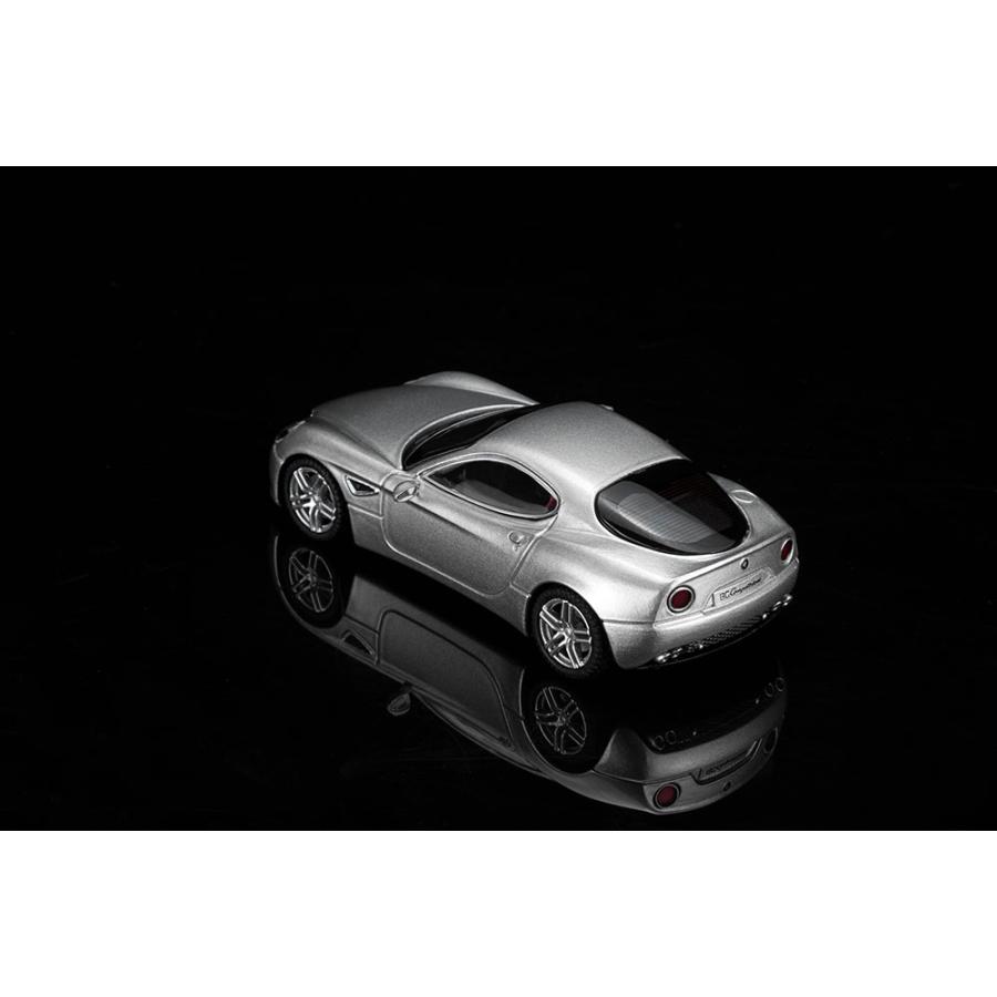 MOTORHELIX 1/64 アルファロメオ 8C Competizione 2008 Grigio