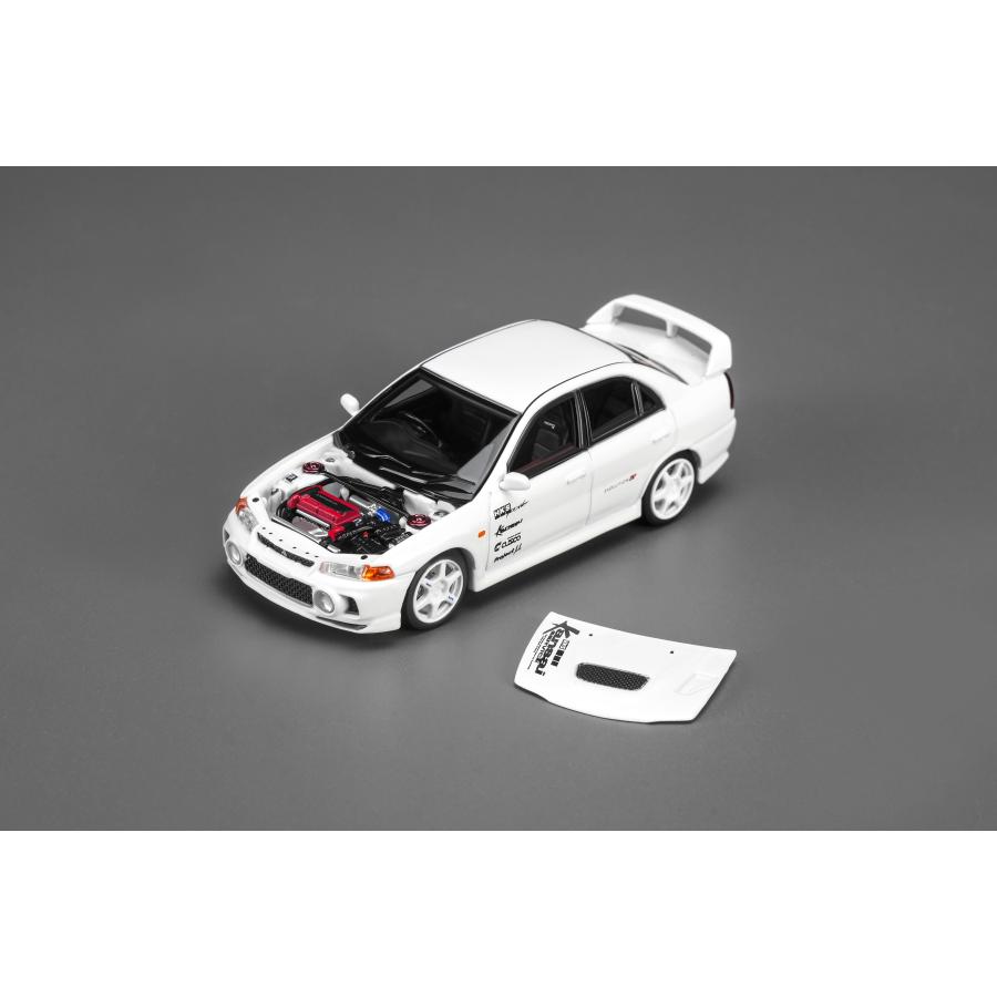 M64025 1/64 三菱 Lancer Evolution IV GSR Kansai Livery White ダイ
