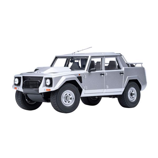 送料無料◇オートアート 1/18 ランボルギーニ LM002 (メタリック