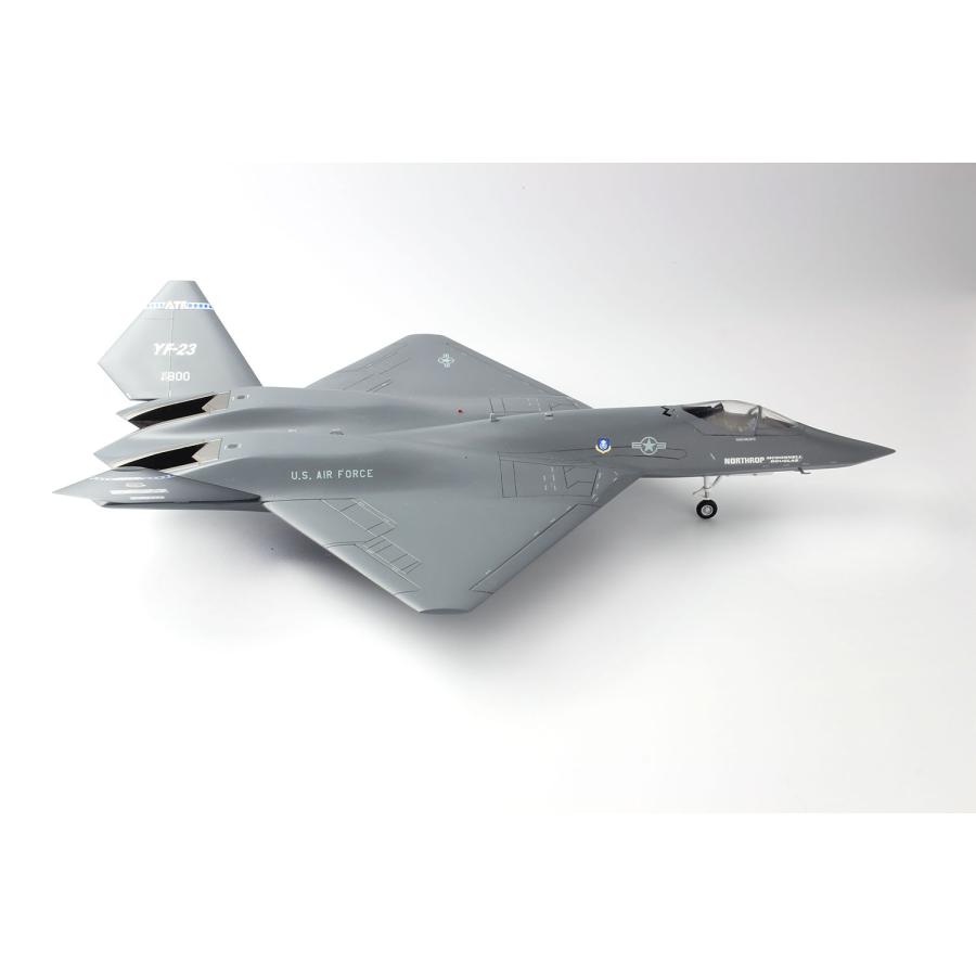 限定価格　YF-23 1/72スケール　プラモデル完成品 1/72 アメリカ空軍 試作戦闘機 YF-23【AE-24:4545782075632
