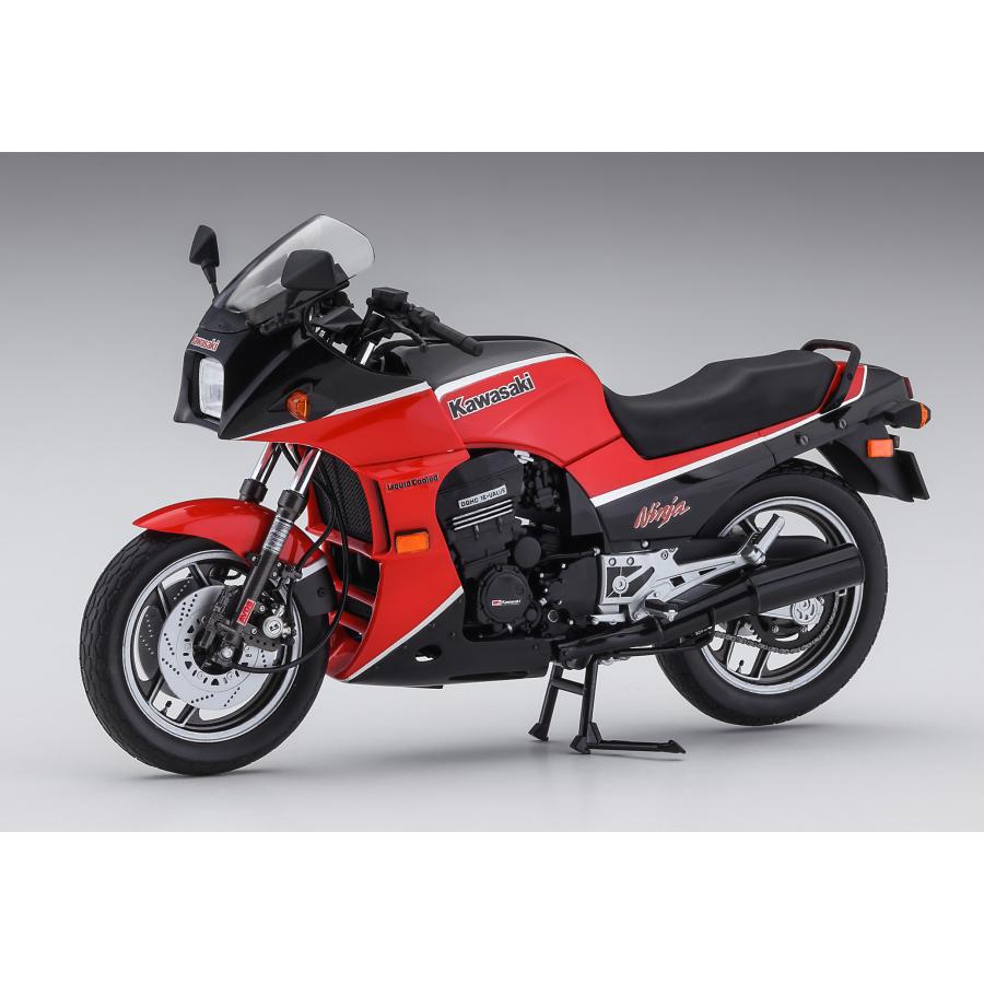 ハセガワ 1/12 カワサキ GPZ900R (A2) Ninja (1985) (北米仕様