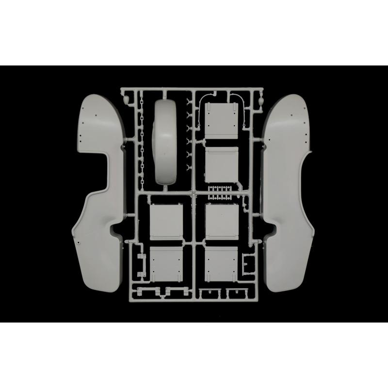 貨物輸送無料◆再販 イタレリ IT7403 1/9 WW.II ＦＲＧ軍 軍用サイドカー プラモデル 【9月取って置く】