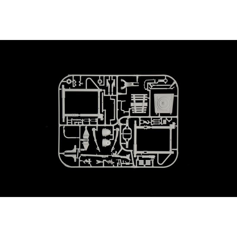 貨物輸送無料◆再販 イタレリ IT7403 1/9 WW.II ＦＲＧ軍 軍用サイドカー プラモデル 【9月取って置く】
