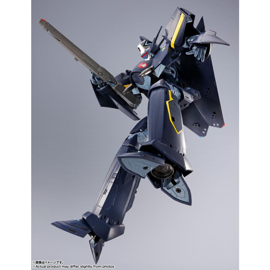 送料無料◆DX超合金 マクロス7 VF-17S ナイトメアステルスバルキリー (ガムリン木崎機) バンダイスピリッツ （ZE160431）_4