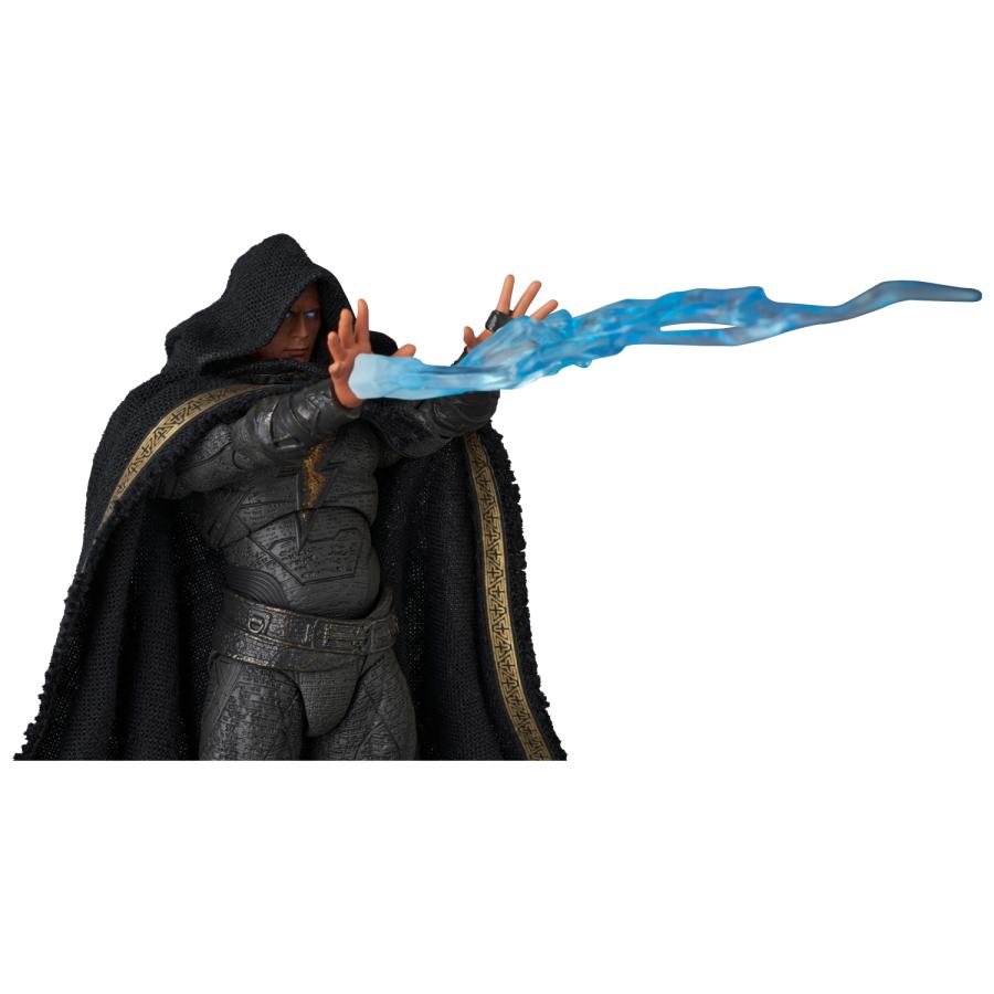 MAFEX ブラックアダム & バットマン フィギュア 暗黒の破壊神が復活！最強のアンチヒーロー「ブラックアダム」が