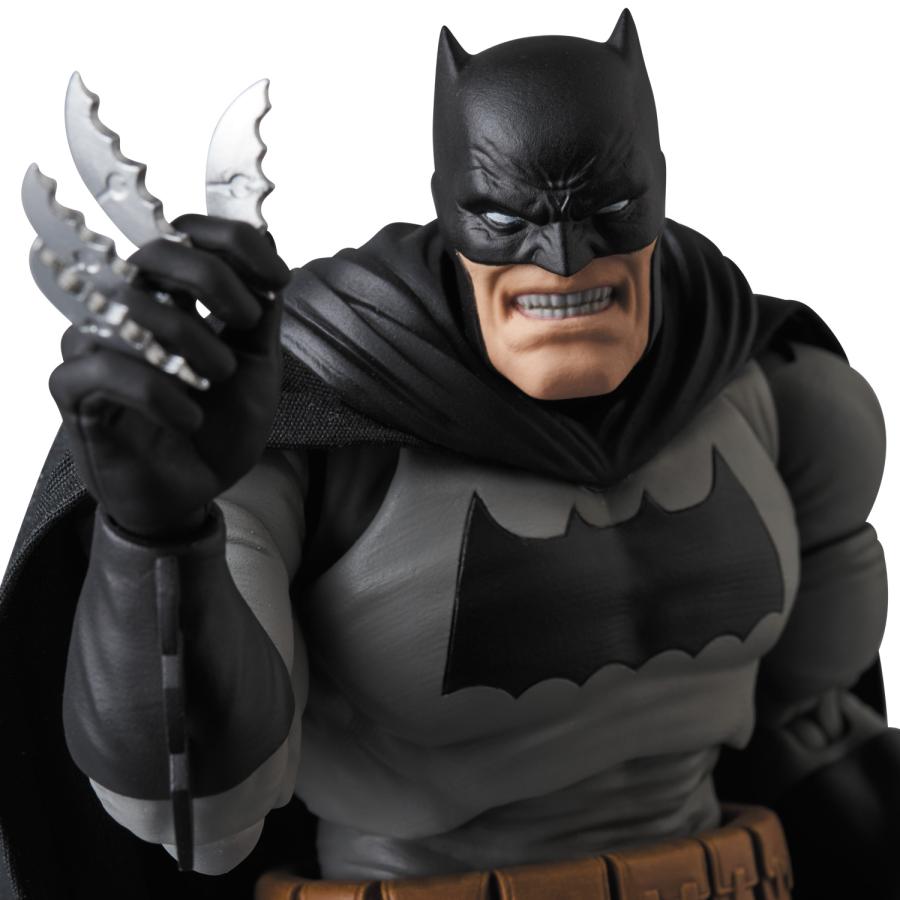 MAFEX 送料無料◇MAFEX マフェックス No.106 BATMAN バットマン MAFEX 送料無料◇MAFEX マフェックス No.106 BATMAN バットマン