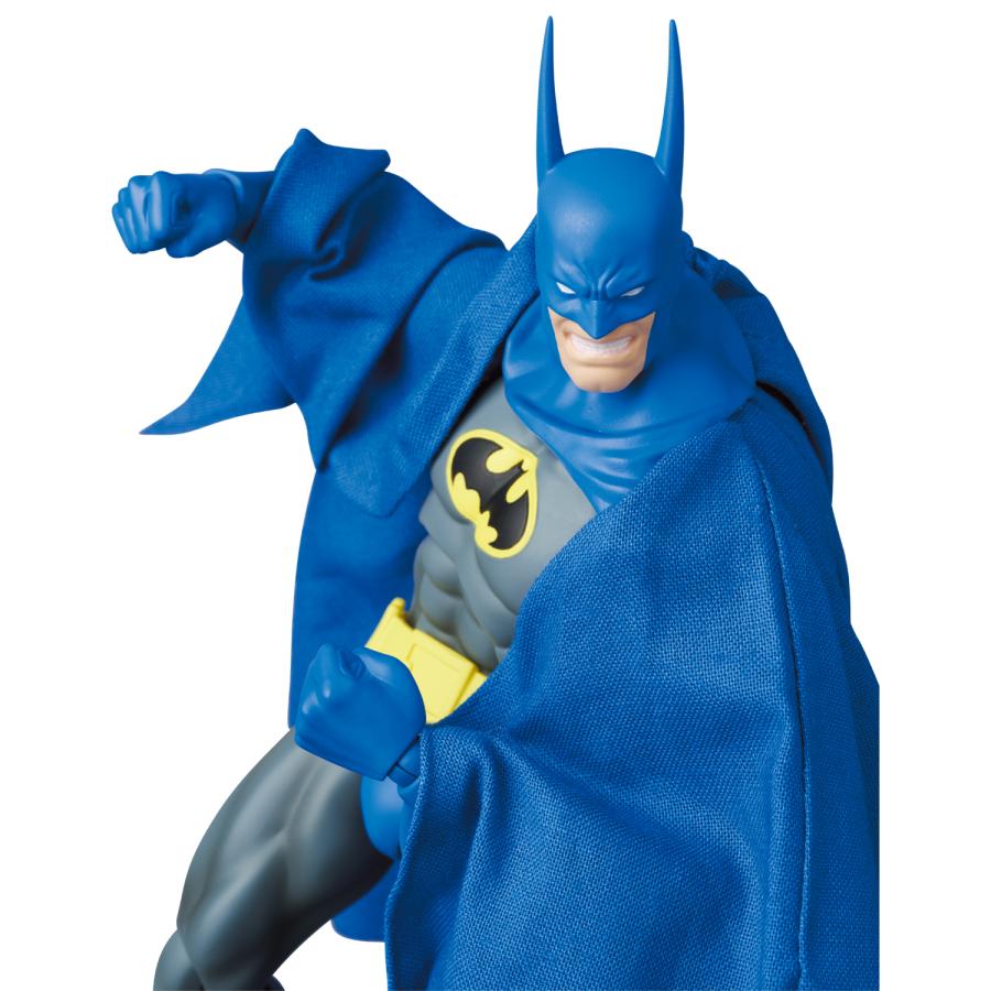 MAFEX 送料無料◇MAFEX マフェックス No.215 KNIGHT CRUSADER BATMAN