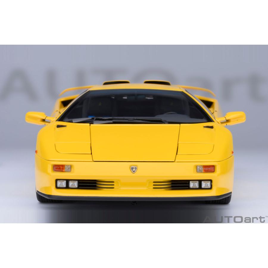 オートアート 1/18 ランボルギーニ ディアブロ SE30 イオタ (イエロー) ミニカー 79144 （ZM136148）_3