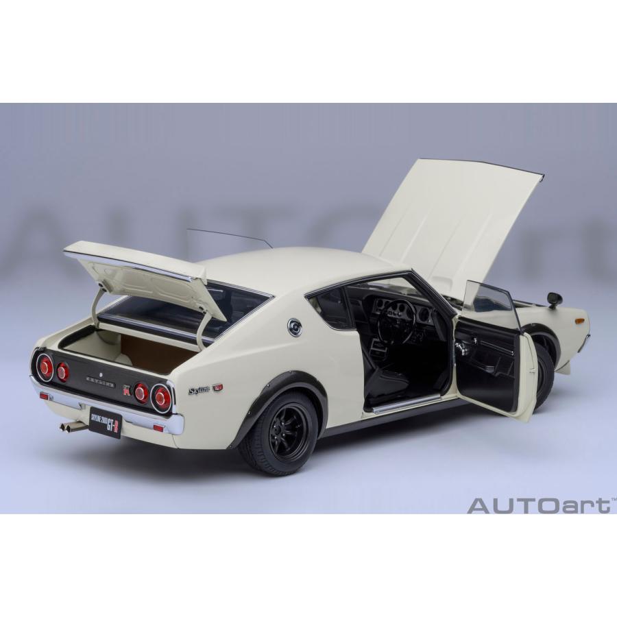 送料無料◇オートアート 1/18 日産 スカイライン 2000GT-R (KPGC110