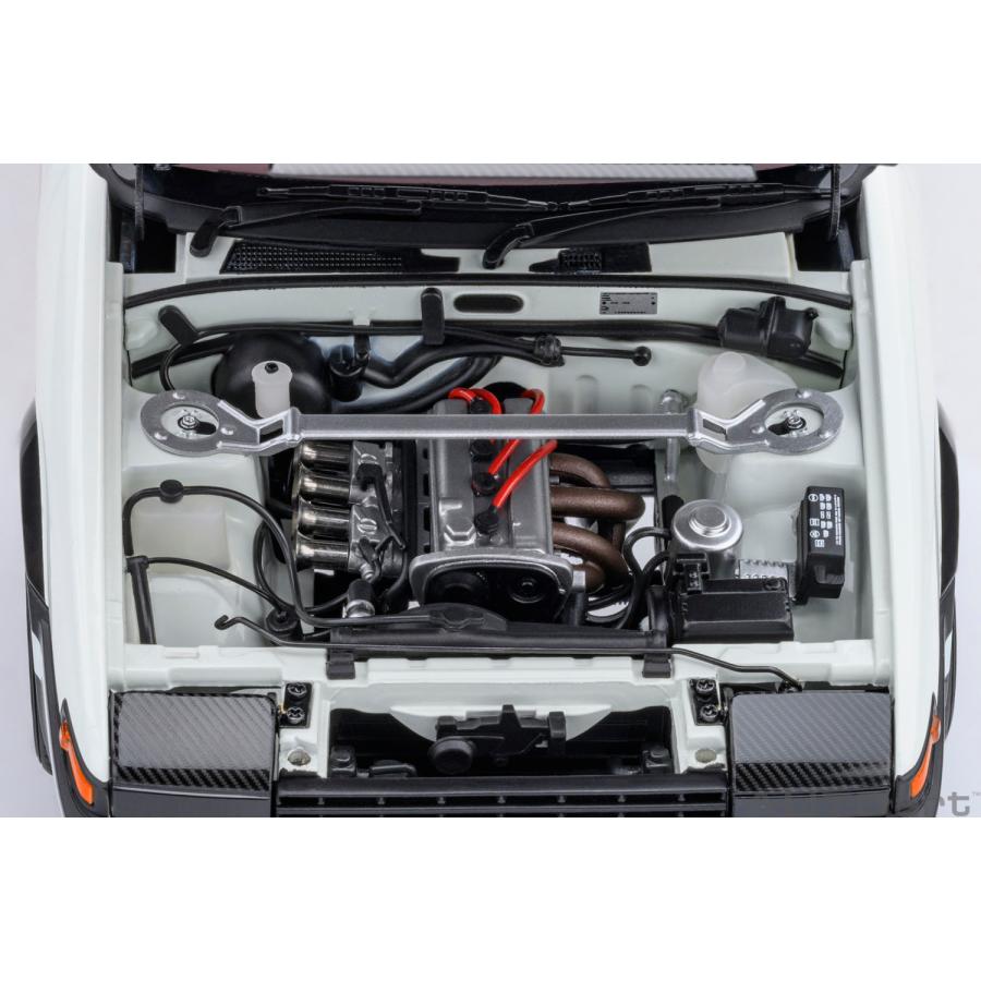 送料無料◇オートアート 1/18 トヨタ スプリンター トレノ (AE86) 「頭