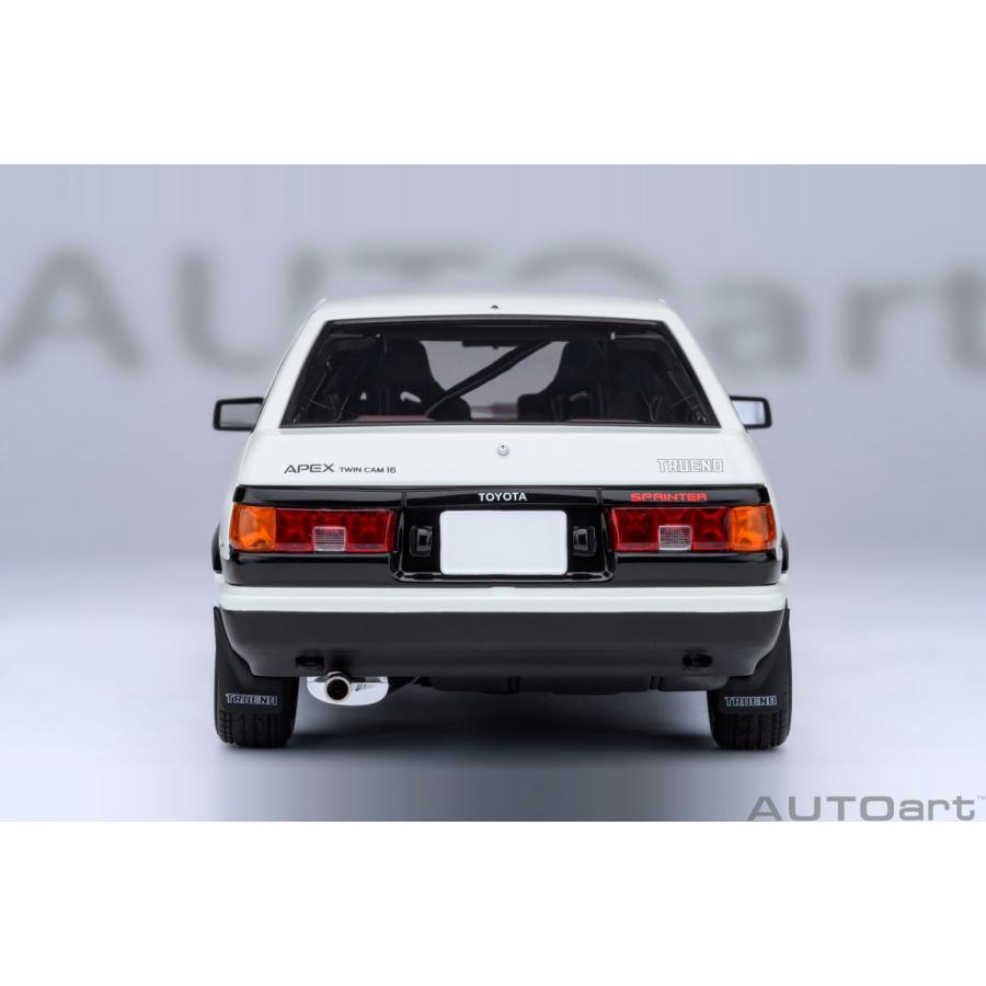 送料無料◇オートアート 1/18 トヨタ スプリンター トレノ (AE86) 「頭