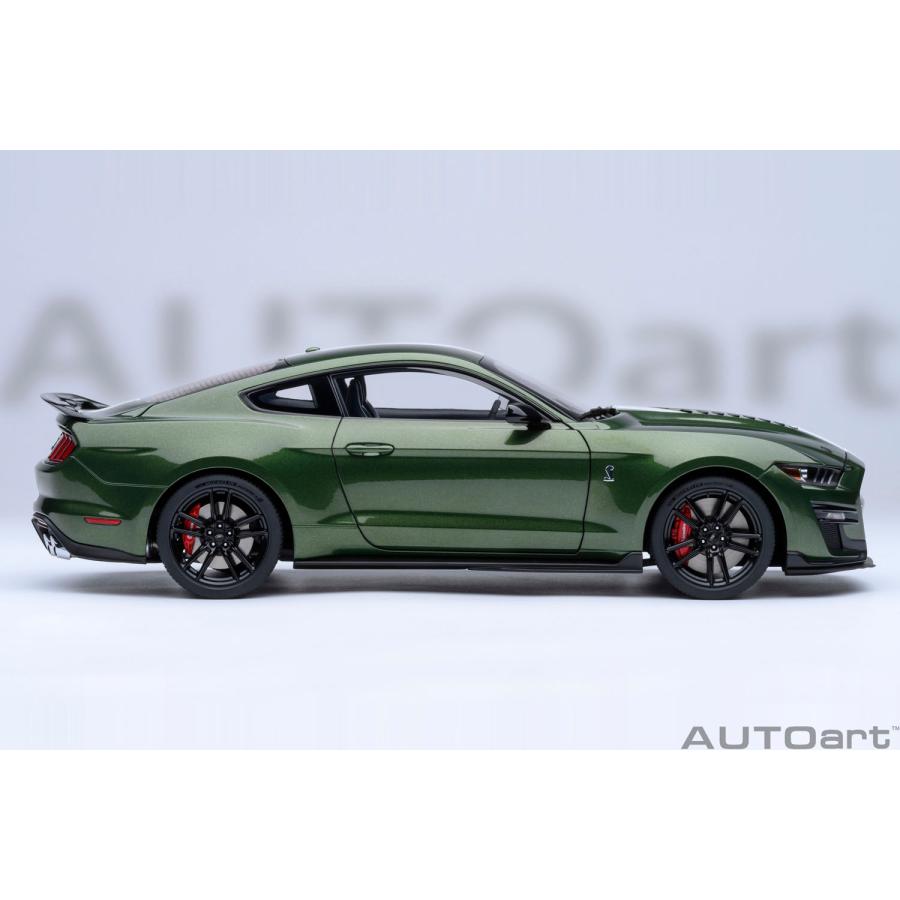 送料無料◇オートアート 1/18 フォード マスタング シェルビー GT500