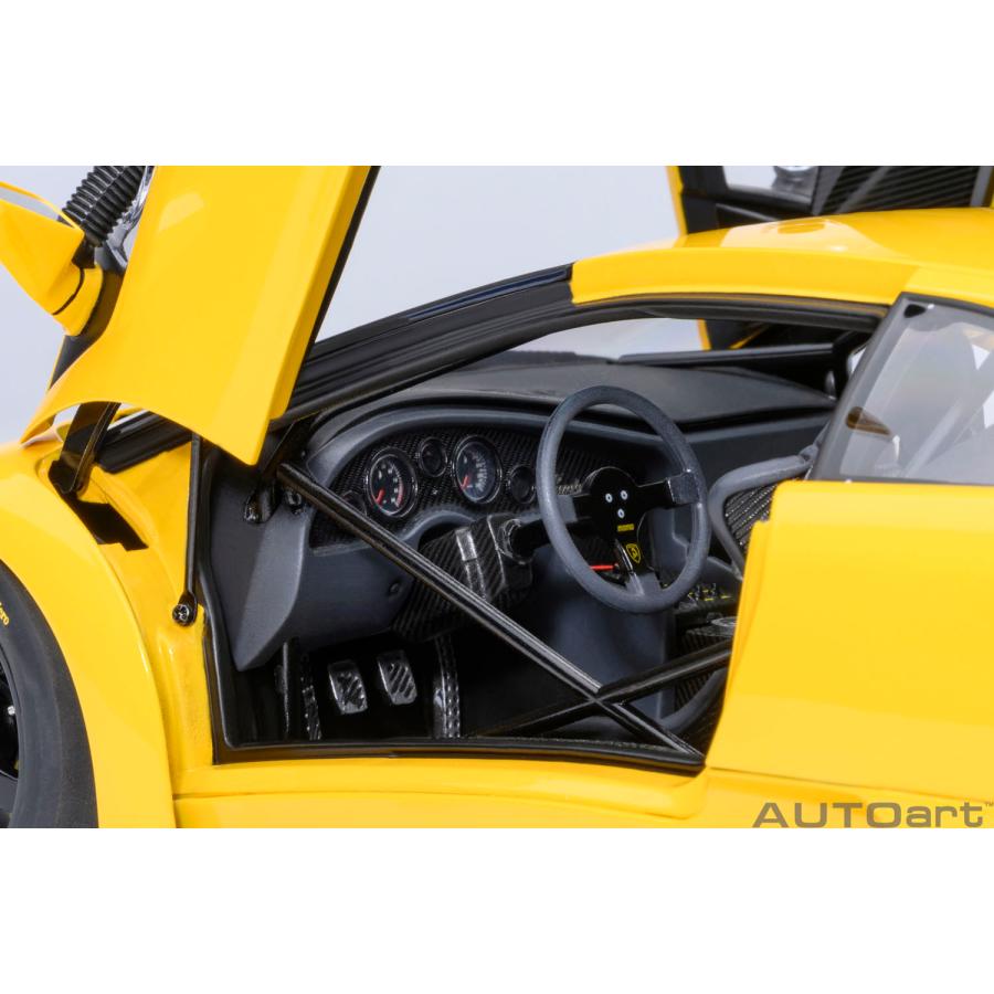 送料無料◇オートアート 1/18 ランボルギーニ ディアブロ GTR