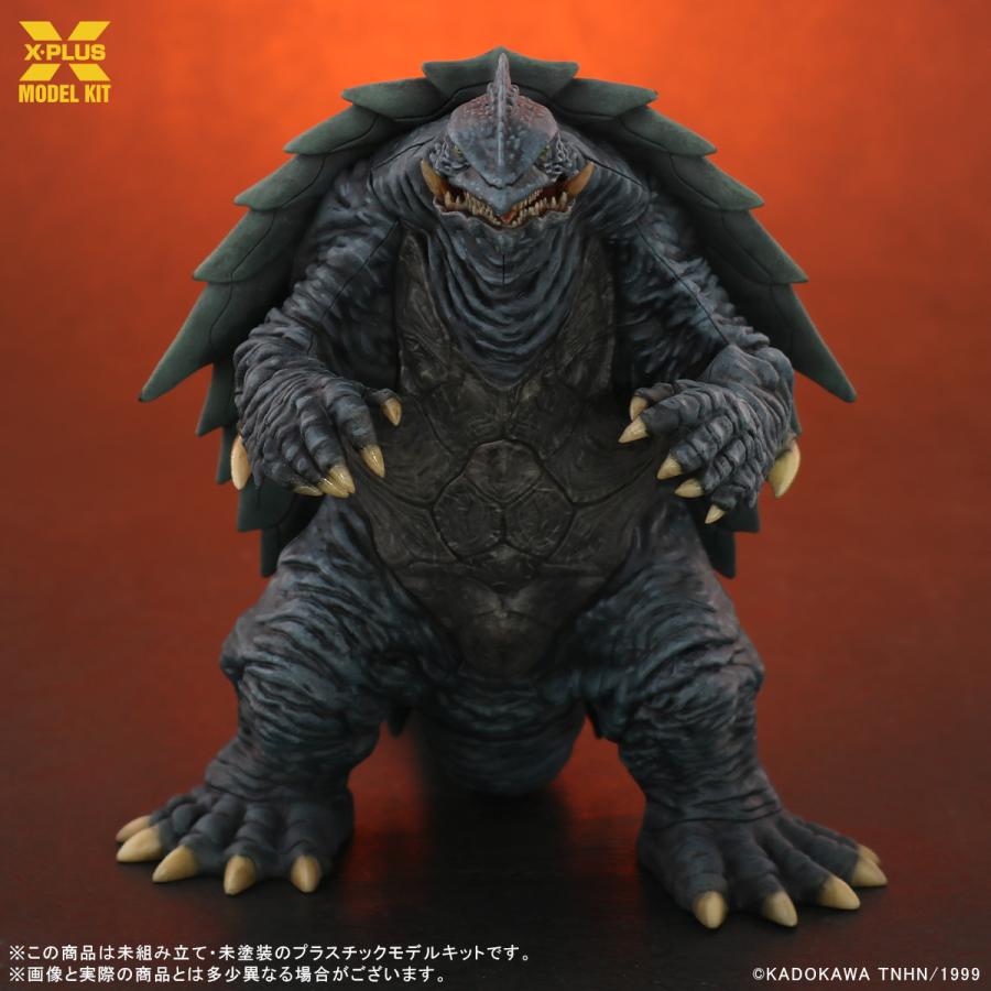 電動歩行　ガメラ　プラモデル完成品　動作確認済み！ X-PLUS（エクスプラス） ガメラ (1999) 1/700 プラモデル （ZP159432
