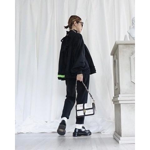 intoxic イントキシック　グラフィティ シテ ラージ　ショルダーバッグ intoxic イントキシックグラフィティ シテ ラージショルダーバッグ