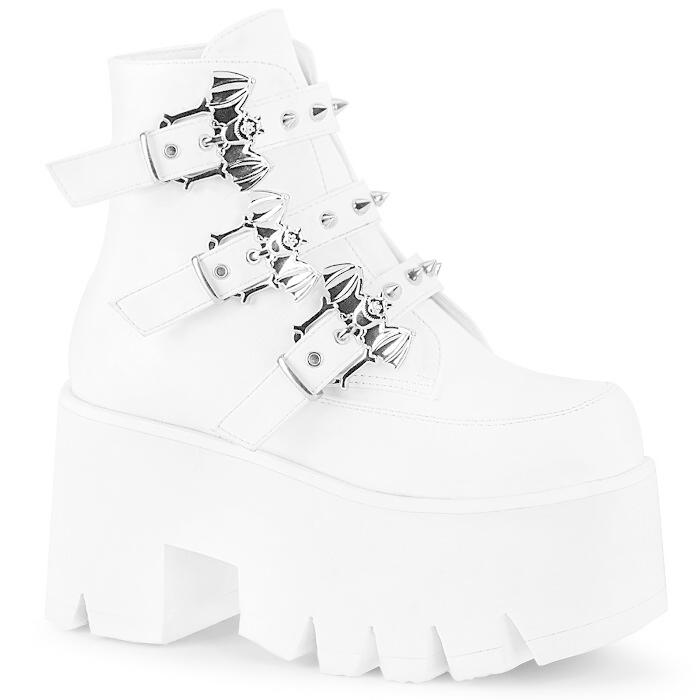 demonia デモニア 厚底 ショートブーツ ブーティ レディース メンズ 9 cm ヒール 太ヒール ベルト 編み上げ レースアップ 白 ホワイト 合皮 大きいサイズ 取寄 | Pleaser