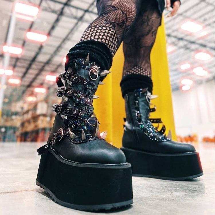 demonia デモニア 厚底 ブーツ ショートブーツ ミドルブーツ 厚底 9cm ヒール 黒 つや消し 合皮 ベルト スタッズ 大きいサイズ シューズ 靴 DAMNED-156 取寄 | Pleaser | 05