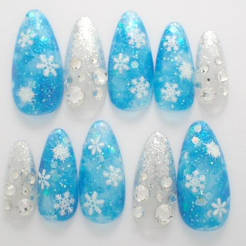 ジェルネイルチップ ギラブルーマーブル雪結晶 ショート つけ爪 デザイン El158 Dinaネイル 通販 Yahoo ショッピング