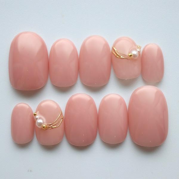 ♡ピンクネックレスネイル♡ ネイルチップ　ハンドメイド ネイルチップ ピンクシンプルネックレス風デザイン プチプラ ショート