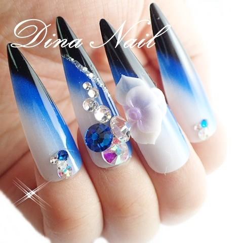 ネイルチップ 黒ブルーグラデベース大輪花成人式 サイズオーダー ハンドメイド デザインつけ爪 ロング 着物 和柄 成人式 L142 Dinaネイル 通販 Yahoo ショッピング