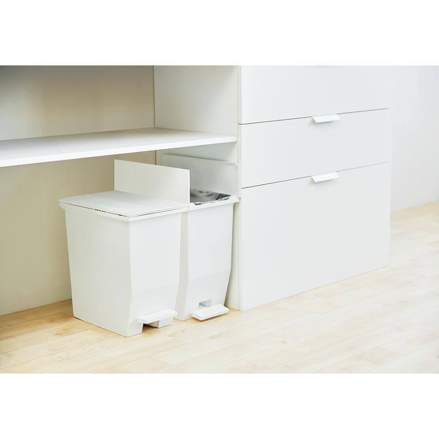 dinos 【20リットル×3個組】抗菌加工あり 棚下に置けるペダル式