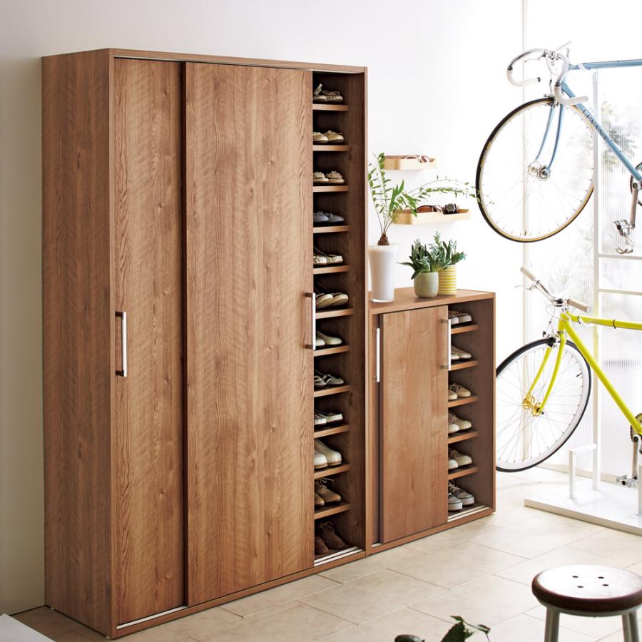 室内で使える ディスプレイサイクルスタンド 2台掛け 下駄箱 玄関収納 自転車スタンド ガレージ 631622 SHARP（シャープ） 室内で使える ディスプレイサイクルスタンド 2台