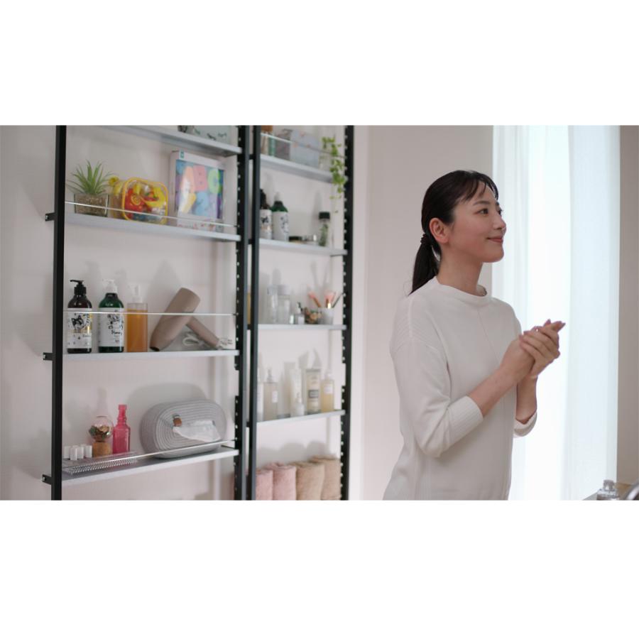 dinos超薄型突っ張りディスプレイ幅70cm高さ215cm～260cm 開封済 超薄型突っ張りディスプレイ収納ラック 幅70cmタイプ 奥行12cm高さ