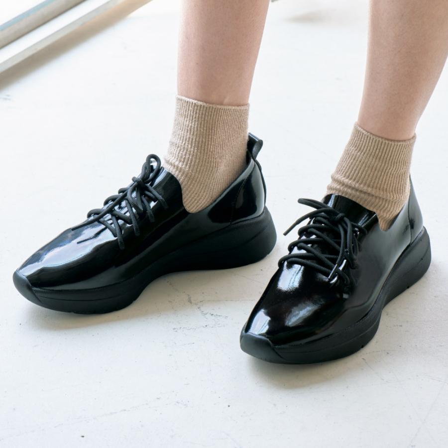 dinos（ディノス） newmo/ニューモ スニーカー風スリッポン 雨の日も