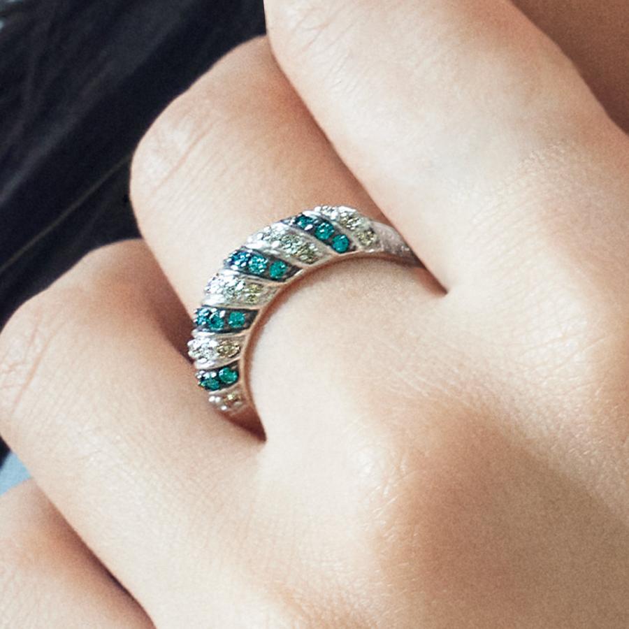 ジュエリー アクセサリー ダイヤモンド K18 K18WG 0.7ct ブルーダイヤ 